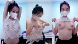 Toket Montok Host Bocil Goyang Sange Di Mango Live.