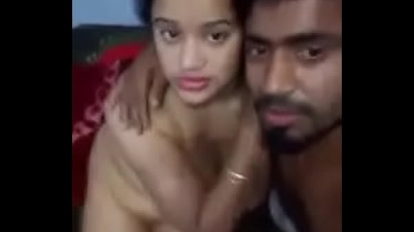 Cewek India Sange Banget, Pengen Digebukin Sampai Minta Ampun.