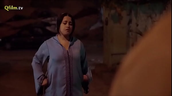 Ibu Arab Berbadan Montok Berhijab Dengan Bokong Besar Dihamili