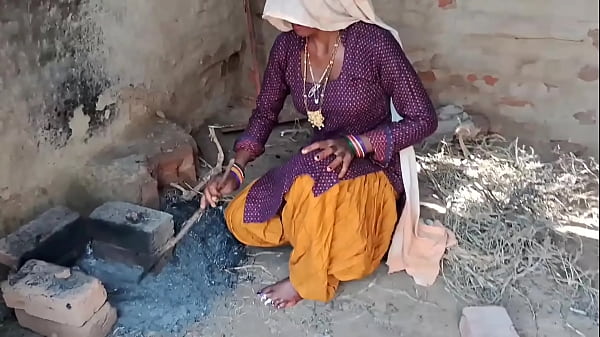 Desi Bhabhi Salwar Suit Me Jamak Choda, Gand Me Ghusa Ke Maja Liya