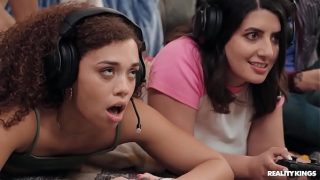 Mode Co-op Ngencengin Cewek Gamer / Raja Realitas