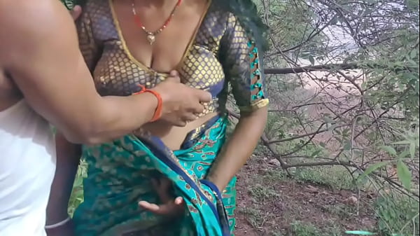 Desi Hot Santhali Bhabhi Outdoor Ngentot