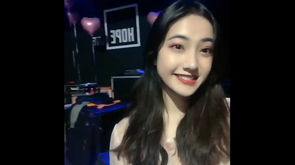 Cewek Model Cantik China, Body Aduhai, Pose Bikin Makin Pengen!