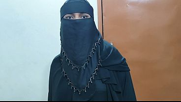 Video Panas Istri Hijab Cantik Milik Tuan India, Ngentot Di Rumahku.