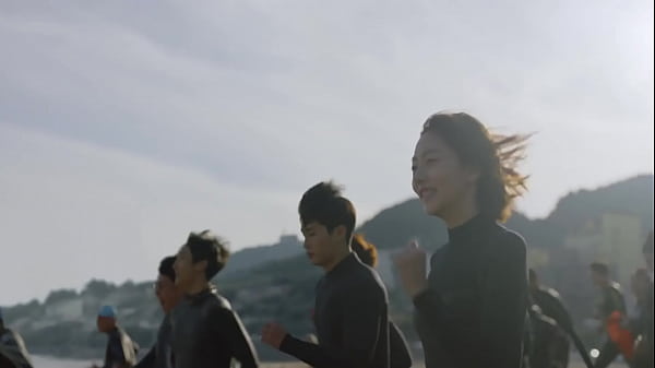 Mobil Chevrolet Cruze 2017 Korea, Iklan Tv Yang Bikin Gregetan Banget, Bikin Lo Pengen Nyetir Sambil Ngeliatin Bodi Mulusnya Yang Bikin Basah.