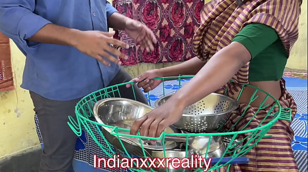 Video Bokep India Terbaik, Keluarga Tiri Desi, Suara Hindi Jelas, Bikin Makin Panas