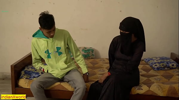 Cewek Hijab India Lagi Ml Sama Temen Suami! Ngentotin Istriku.