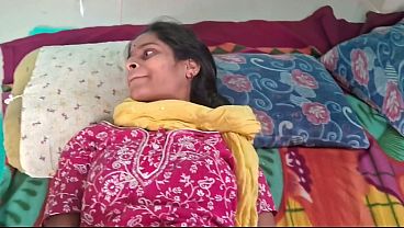 Desi Bhabhi Digebah Tetangga Sampe Meringis Keenakan.
