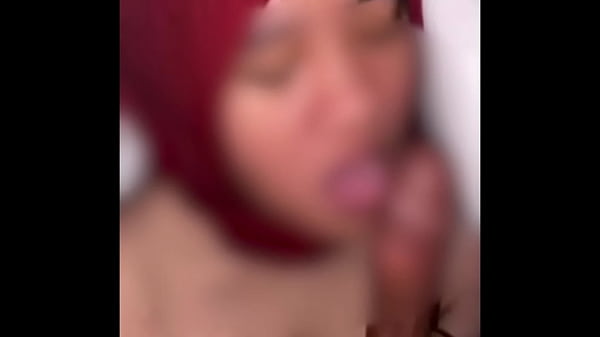 Bokep Indonesia Ngentot Memek Sempit Kontol Gede Jilbab Merah Bikin Crot