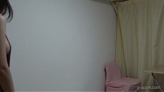 Mandi Dan Ganti Baju, Cewek Jepang Cantik Dengan Tetek Montok Dan Memek Berbulu Lepas Baju Cheongsam, Mandi, Lalu Pakai Lingerie Seksi.