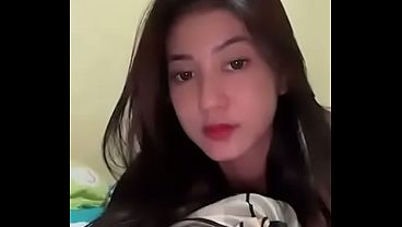 Cewek Indonesia Live Ig, Goyang Hot Sambil Buka-bukaan, Bikin Tegang.