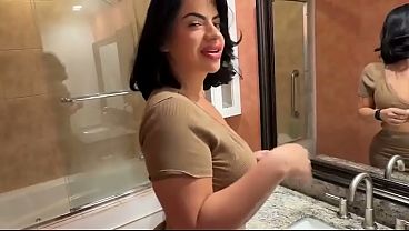 Ibu Tiri Latin Montok Ngegas Pengen Ngentot ~ Lissa Aires ~ Fantasi Rumah Tangga ~ Scott Stark