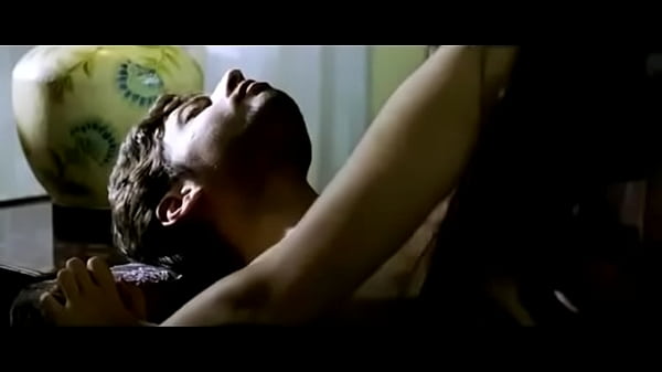 Adegan Panas Dan Seksi Di Film Hindi Yang Bikin Makin Erotis