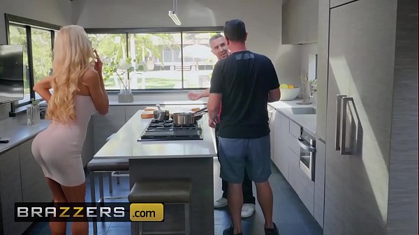 Cerita Istri Nyata – (courtney Taylor, Keiran Lee) – Courtney Bantuin Suami Lain Biar Ngentot Puas – Brazzers