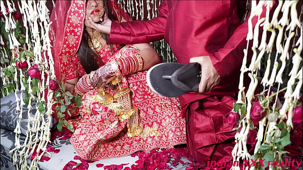 Malam Pertama Pernikahan India Yang Panas, Penuh Nafsu Dan Erotis