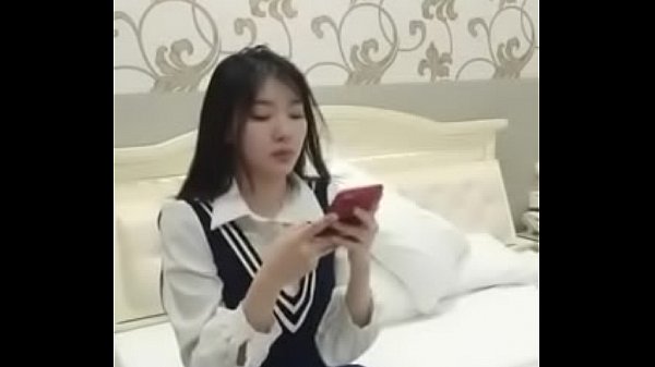 Cewek Cina Colmek Di Depan Kamera, Ngerangsang Sampe Basah Kuyup.