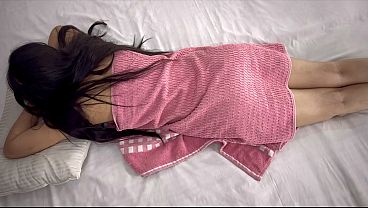 Pelayan Pijat Pantat Nri, Lanjut Ngewe Memek Kontol Besar.