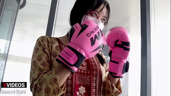 Gadis Petarung Ufc Desa Pukul Kayak Pelacur Profesional