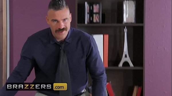 Big Tits Di Kantor – (monique Alexander, Charles Dera) – Boss Dikendalikan Dari Jauh – Brazzers, Mulus Banget
