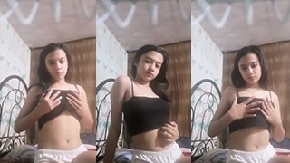 Abg Smp Cantik Colok Memek Sambil Ngilu-ngilu Enak