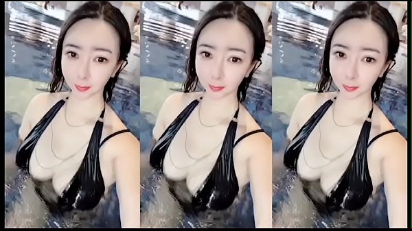 Cewek China Nih, Toketnya Gede Banget, Tubuhnya Paling Hot Se-indonesia.
