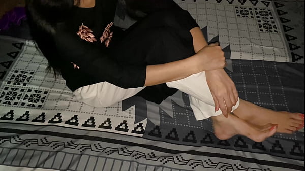 Tante Montok Ngajak Gue Ke Rumahnya, Trus Disuruh Ngewe Pantat Gede Dia Semaleman. Video Bokep Baru.