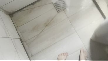 Gue Nemuin Kontol Karet Di Bokap Tiri Arab Gue, Trus Gue Bikinin Dia Nyoba Kontol Asli.