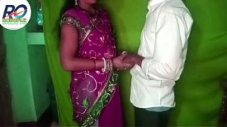 Desi Tonshahar Si Rasili Bhabhi, Saree Bechek Basah Diangkat, Jadi Kuda Betina, Bontot Dan Memeknya Digencet, Kontol Dihisap, Suara Hindi.
