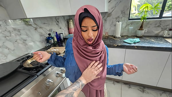 Istri Hijab Panas Banget Mau Selamatkan Pernikahan Dengan Belajar Ngewe Mulut Dan Ngomong Kotor – Hijablust