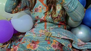 Desi Hot Bari Behen Ki Phudi Ka Phuda, Bas Moan Karti Rahi, Nikal Diya Saara Load.