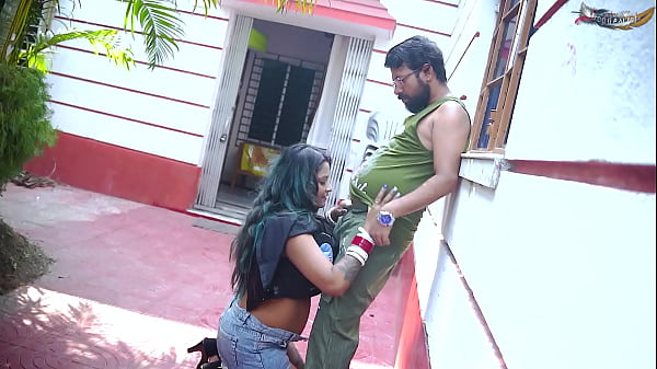 Desi Bengali Pasutri Ngebabi Anal Di Luar Rumah Pake Audio Hindi (film Penuh)