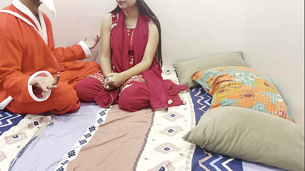 Tahun Baru 2026 Video Bokep Paling Mantap Dengan Dirty Talk Bahasa Hindi Roleplay Saarabhabhi Hot Dan Seksi Makin Horny Sama Santa